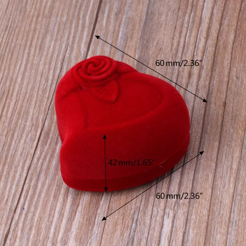 HeartBloom™ Velvet Ring Box